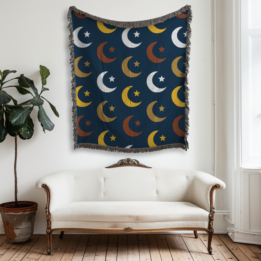 Crescent Moon Pattern Tapestry Woven Blanket