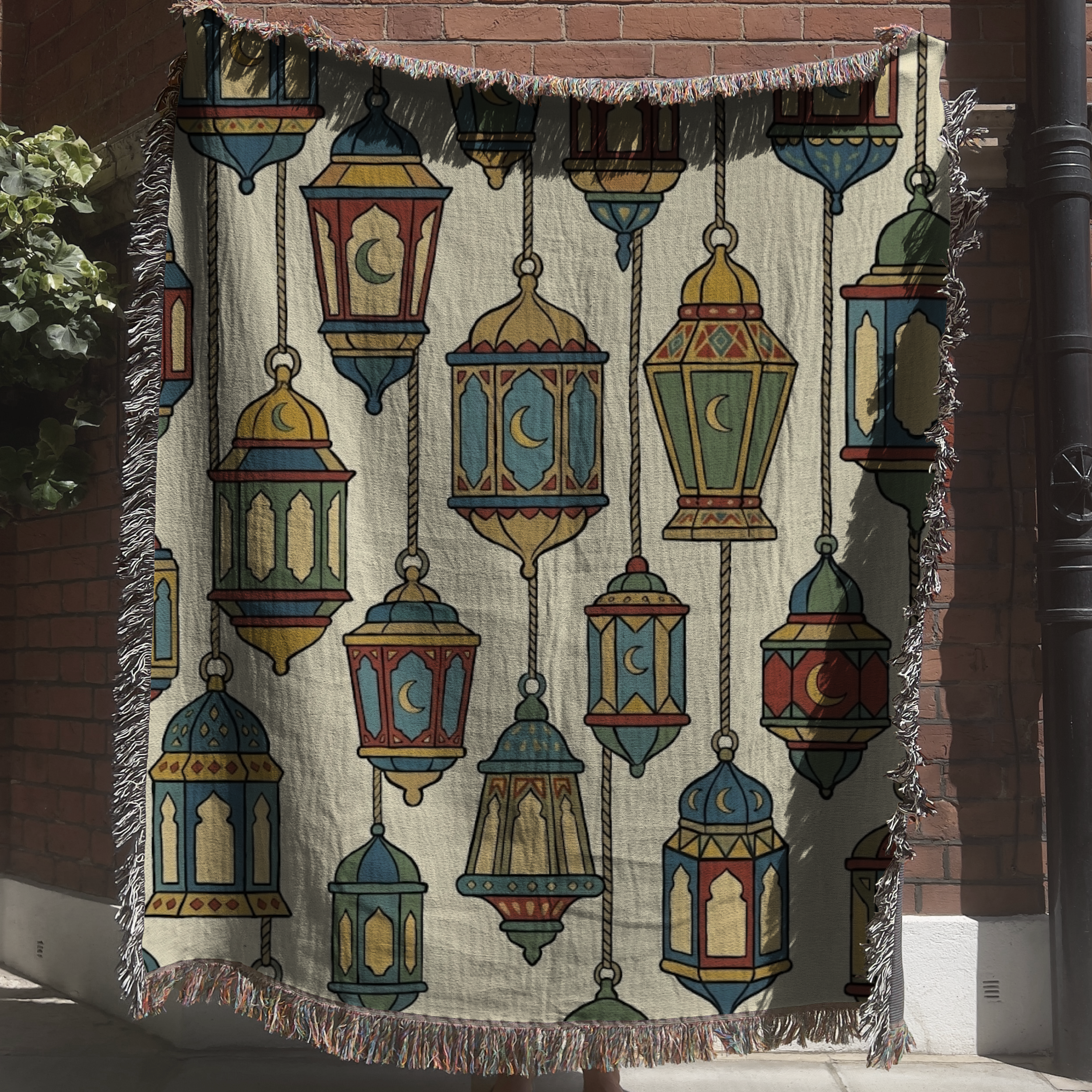 Moroccan Lantern Tapestry Woven Blanket